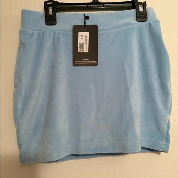 PrettyLittleThing Sky Blue Zip-Up Jacket - Picture 3 of 4